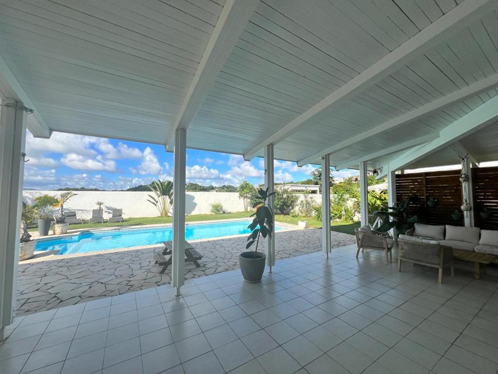 Superbe Villa Bwa Lele Riviere-Salee Экстерьер фото
